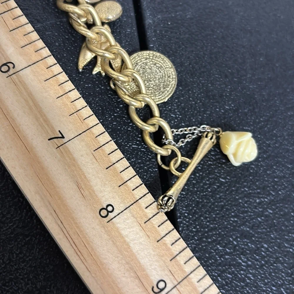 Juicy Couture J Heart Charm Bracelet &  Mixed Rare Charms Gold Tone​ - Picture 7 of 8